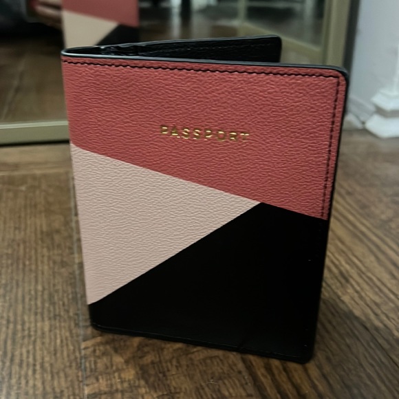 Passport portfolio